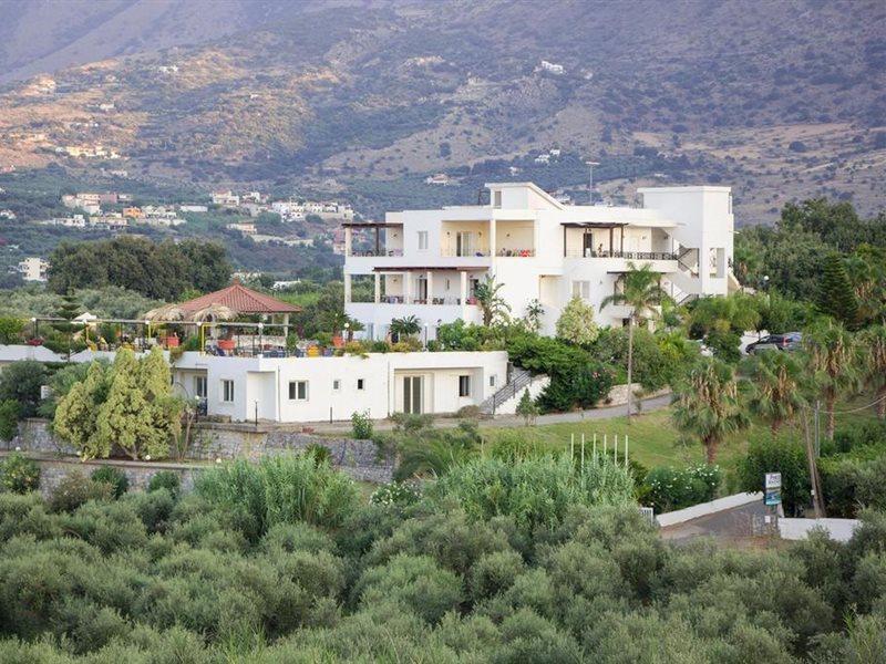جورجيوبوليس Pinelopi Apartments المظهر الخارجي الصورة