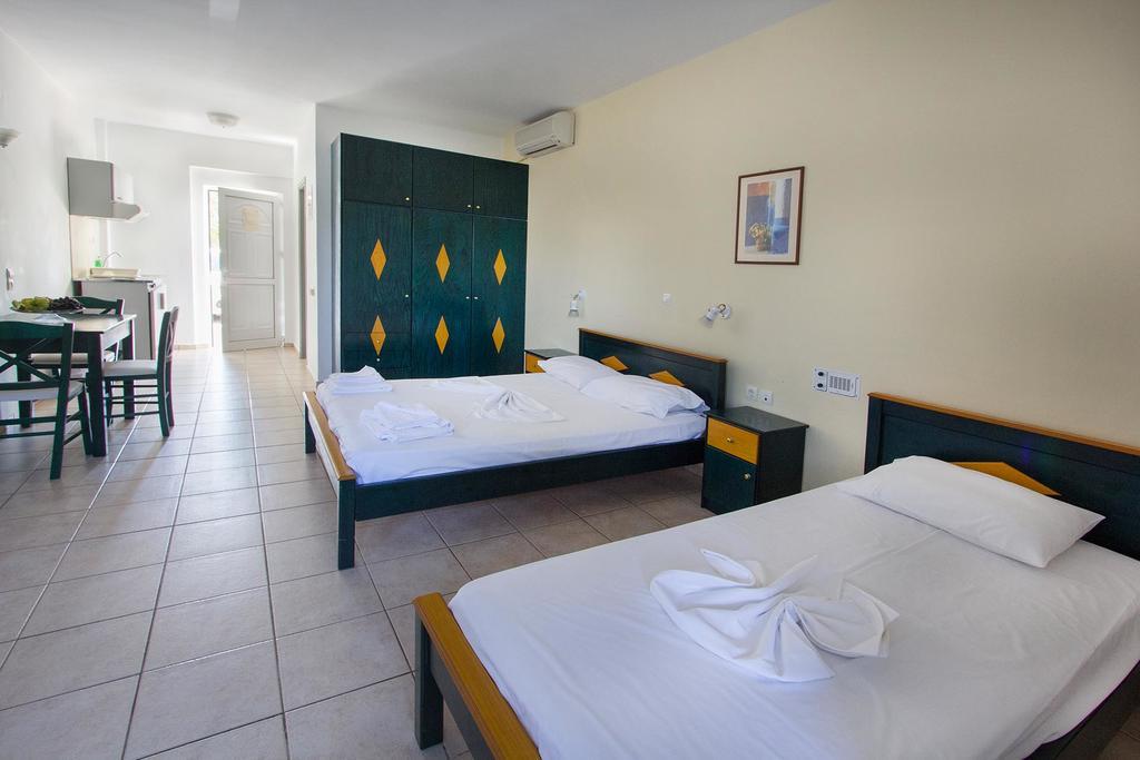 جورجيوبوليس Pinelopi Apartments المظهر الخارجي الصورة