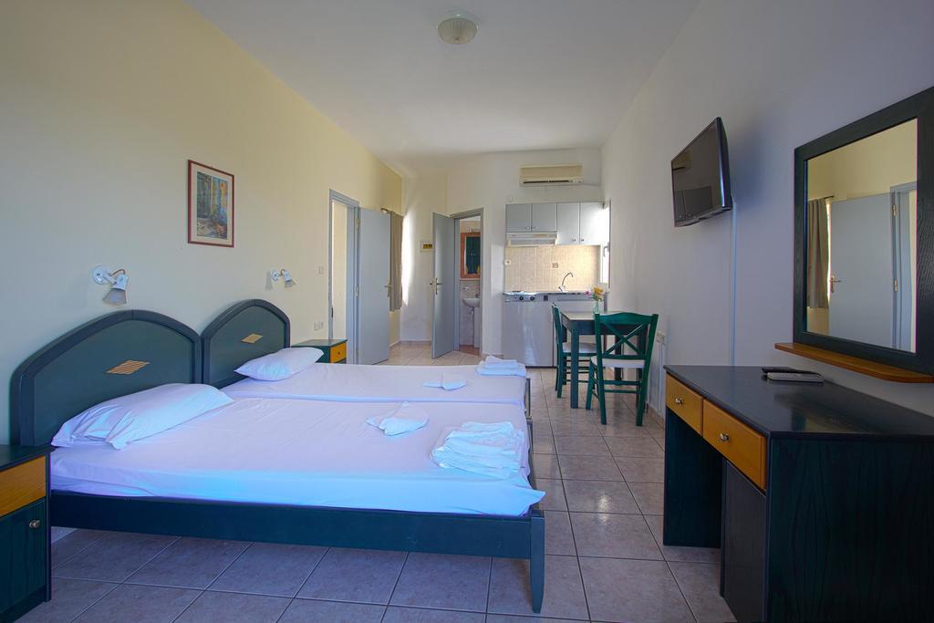 جورجيوبوليس Pinelopi Apartments المظهر الخارجي الصورة