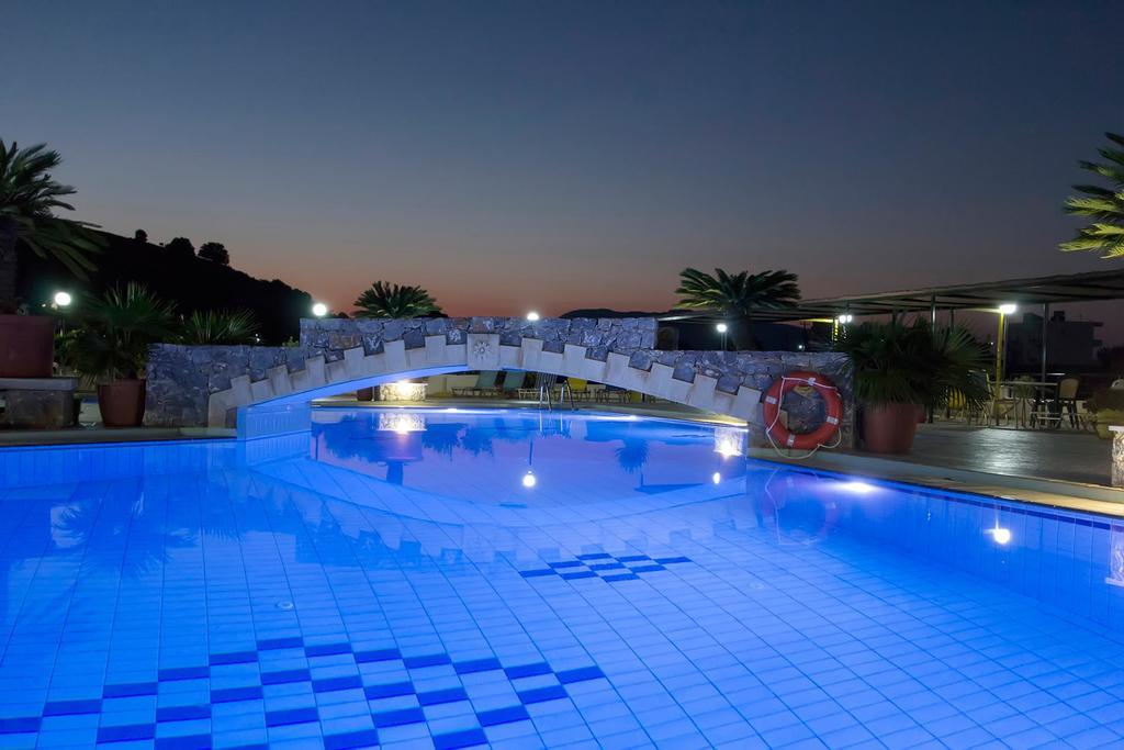 جورجيوبوليس Pinelopi Apartments المظهر الخارجي الصورة