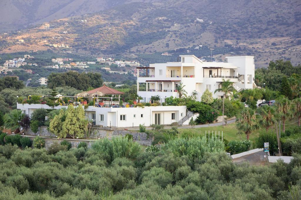 جورجيوبوليس Pinelopi Apartments المظهر الخارجي الصورة