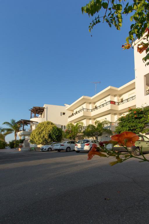 جورجيوبوليس Pinelopi Apartments المظهر الخارجي الصورة