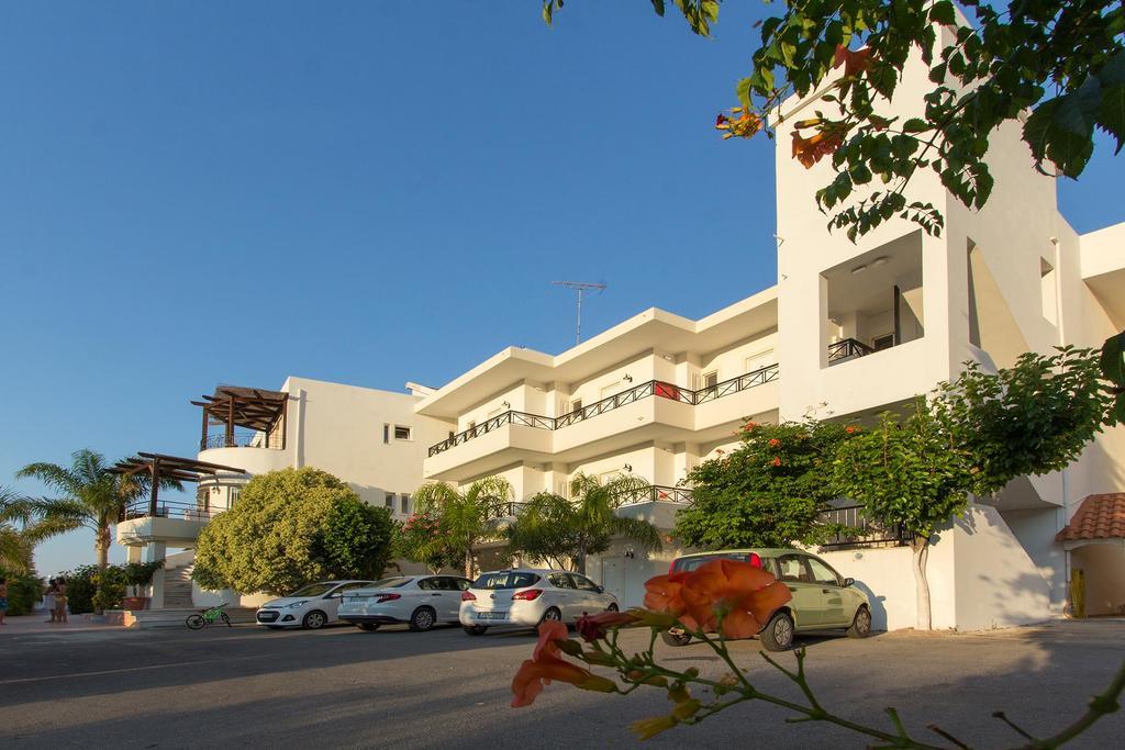جورجيوبوليس Pinelopi Apartments المظهر الخارجي الصورة