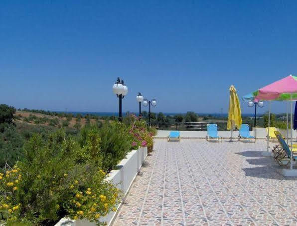 جورجيوبوليس Pinelopi Apartments المظهر الخارجي الصورة