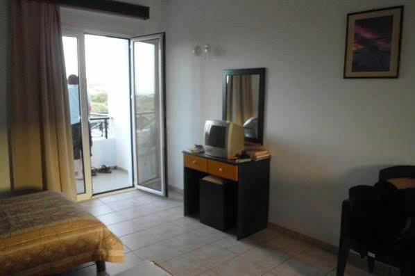 جورجيوبوليس Pinelopi Apartments المظهر الخارجي الصورة