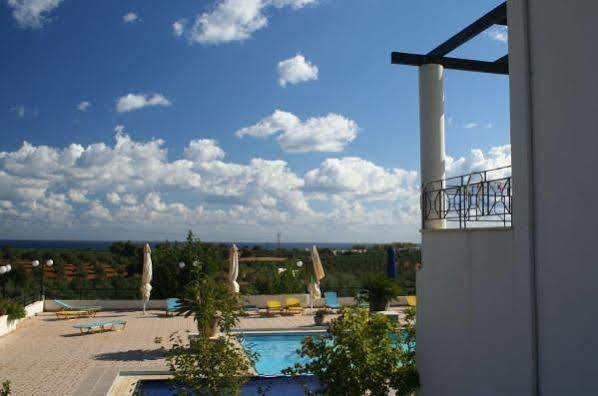 جورجيوبوليس Pinelopi Apartments المظهر الخارجي الصورة