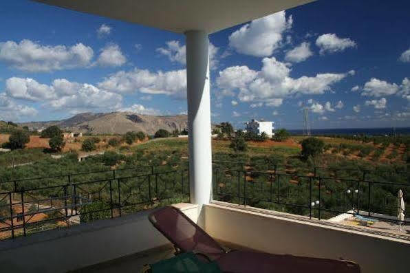 جورجيوبوليس Pinelopi Apartments المظهر الخارجي الصورة