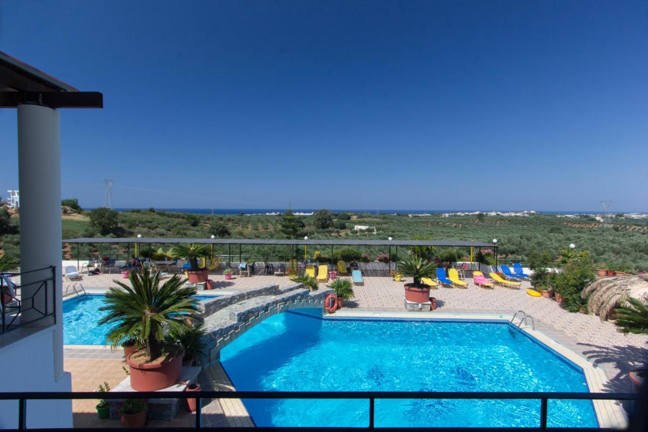 جورجيوبوليس Pinelopi Apartments المظهر الخارجي الصورة